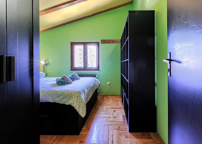 Question 42 - Comfort Apartman